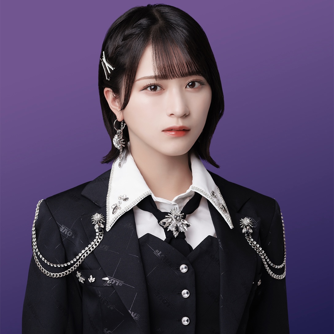 イコラブ 佐々木舞香 探せダイヤモンドリリー チュウ 直筆 サイン 制服衣装A イコラブ 佐々木舞香 探せダイヤモンドリリー チュウ 直筆